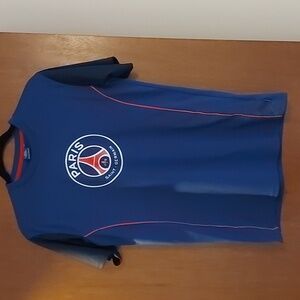 PARIS Saint German Tshirt size S